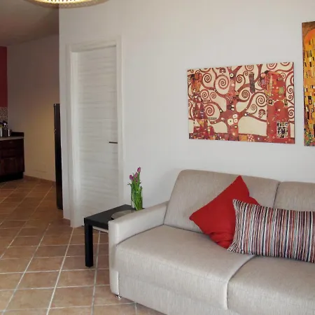 Apartment ;casa Monica 412s Imperia